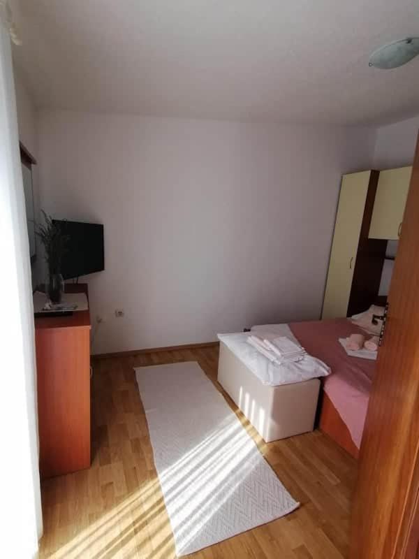 Apartment Krmpotic Vir Εξωτερικό φωτογραφία