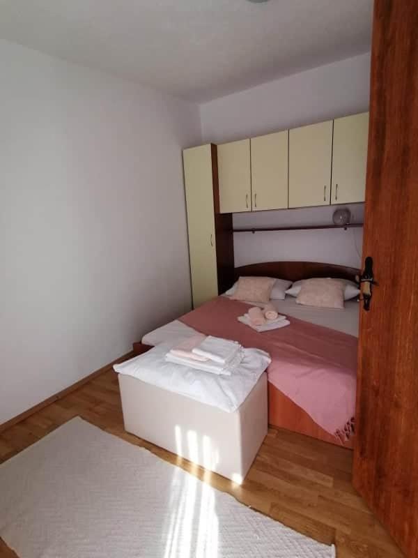 Apartment Krmpotic Vir Εξωτερικό φωτογραφία